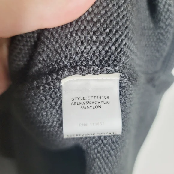 Sugar Lips Turtle Neck Sleeveless Sweater - Picture 5 of 6